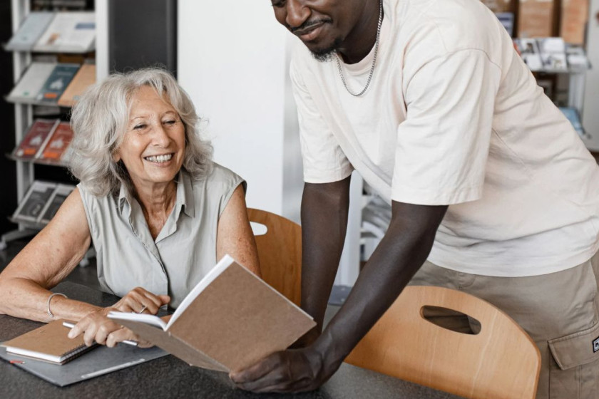 Curso gratuito de letramento &eacute;tnico‑racial para diversos p&uacute;blicos