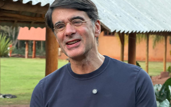 Jo&atilde;o Moreira Salles: 'A realidade pela qual eu sou respons&aacute;vel &eacute; a que vem da ilha de edi&ccedil;&atilde;o'