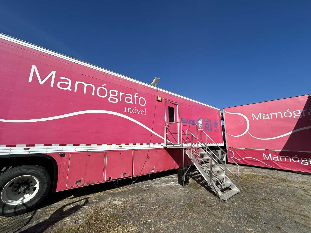 Unidade m&oacute;vel amplia acesso a mamografia e ultrassonografia