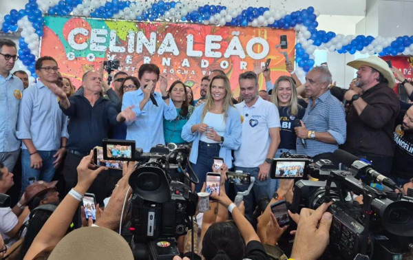 "N&atilde;o vamos brigar pela nossa elegibilidade. Somos ficha limpa", afirma Celina
