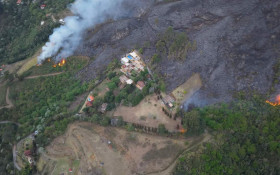 Inc&ecirc;ndio destr&oacute;i &aacute;rea equivalente a 42 campos no Pico da Caled&ocirc;nia