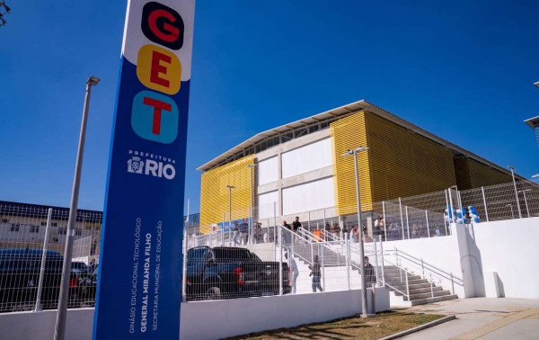 Inhoa&iacute;ba ganha um novo Gin&aacute;sio Educacional Tecnol&oacute;gico