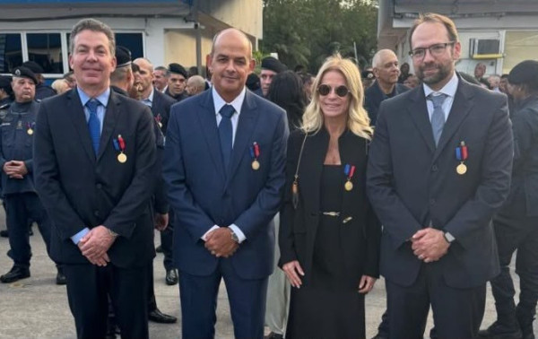 Coluna Magnavita | Magistrados do Rio s&atilde;o condecorados pelo 31&ordm; BPM com medalha por servi&ccedil;os prestados &agrave; seguran&ccedil;a p&uacute;blica