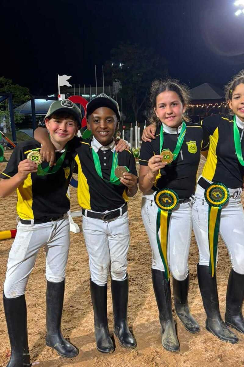 V. Redonda conquista medalhas nacionais de Hipismo