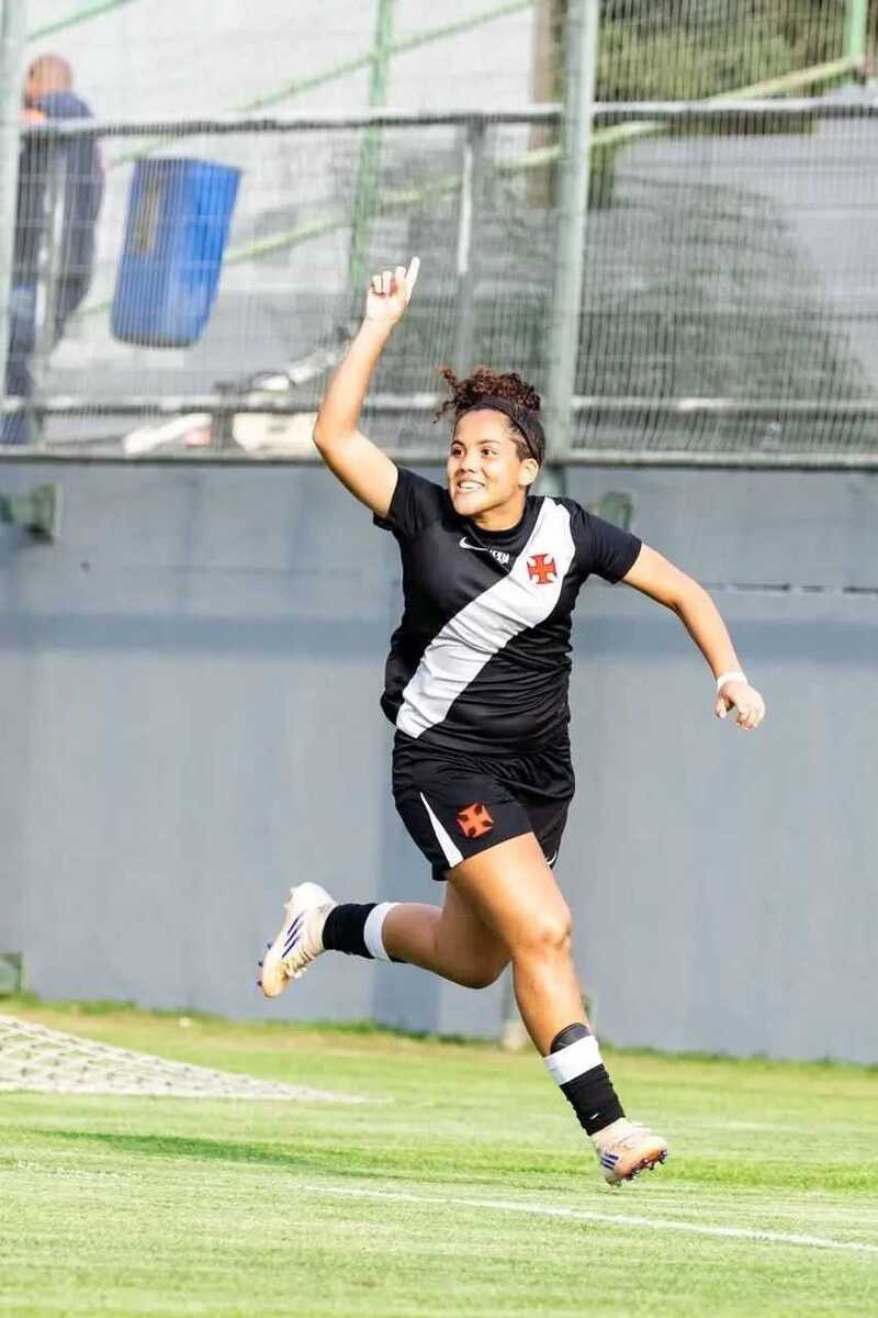 Vasco avan&ccedil;a no Brasileir&atilde;o Feminino Sub‑17