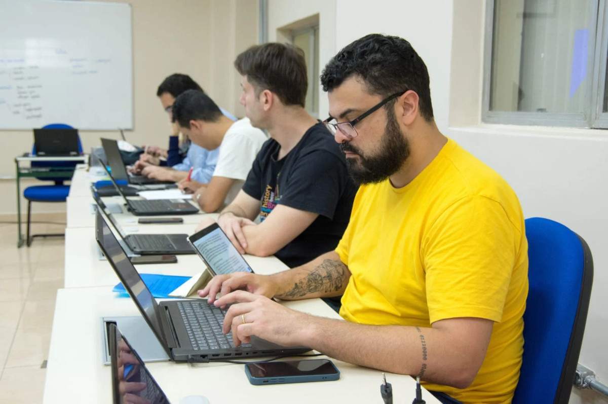 Inscri&ccedil;&otilde;es para 870 vagas em cursos gratuitos terminam no dia 9 de agosto