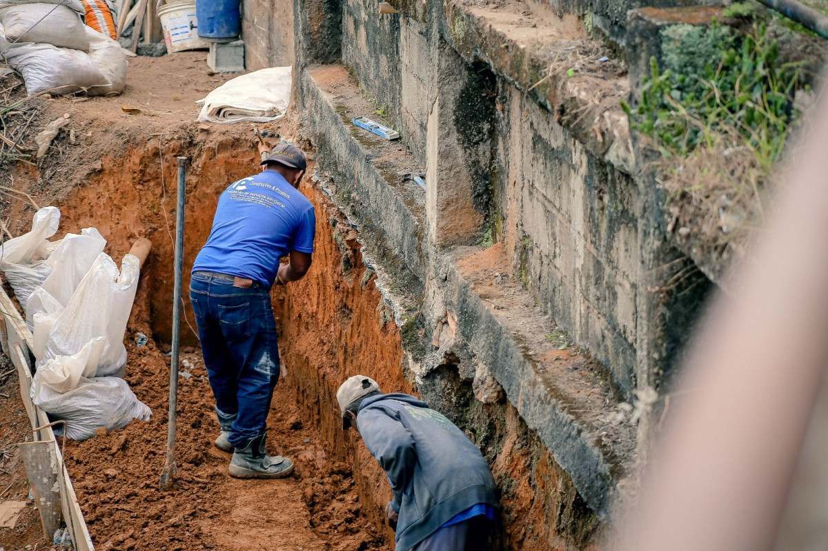 Obras em bairros &agrave; margem do Rio Para&iacute;ba s&atilde;o intensificadas