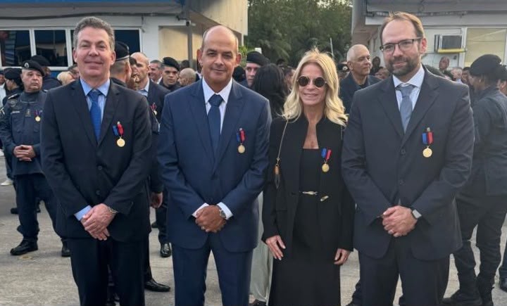 Coluna Magnavita | Magistrados do Rio s&atilde;o condecorados pelo 31&ordm; BPM com medalha por servi&ccedil;os prestados &agrave; seguran&ccedil;a p&uacute;blica