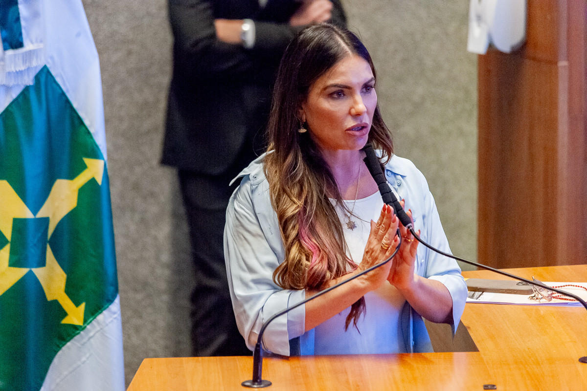 PSDB oficializa candidatura de Paula Belmonte ao GDF