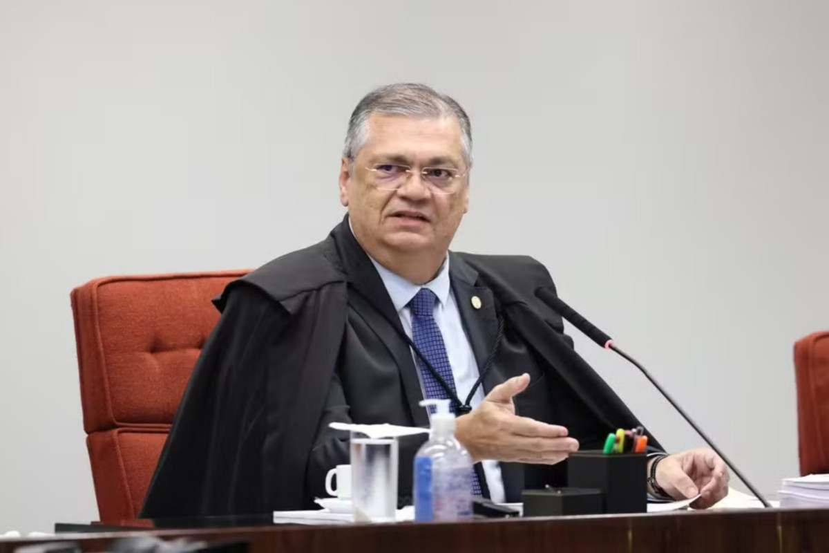 Dino autoriza abertura de nova investiga&ccedil;&atilde;o contra Lulinha