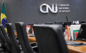 CNJ aprova fim da aposentadoria compuls&oacute;ria como puni&ccedil;&atilde;o a ju&iacute;zes