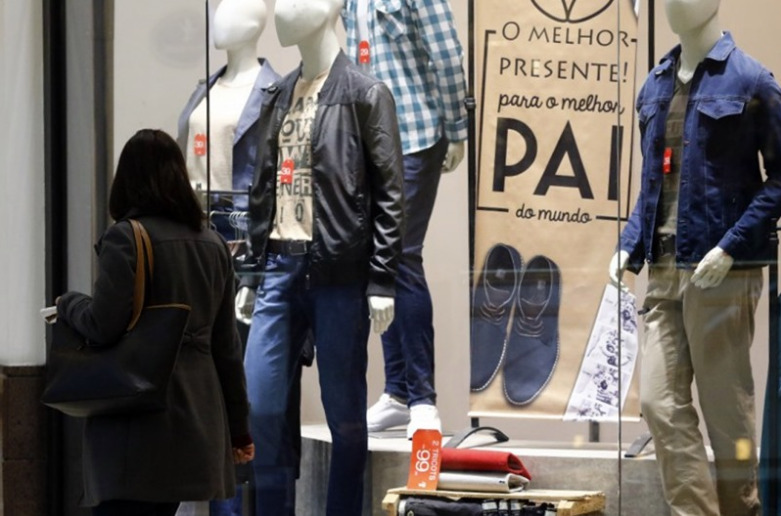 Dia dos Pais deve aquecer vendas no DF, aponta Fecom&eacute;rcio