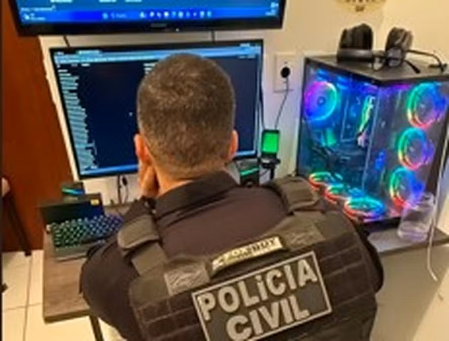 Tentativa de golpe: "&Eacute; preciso estar atento e forte"