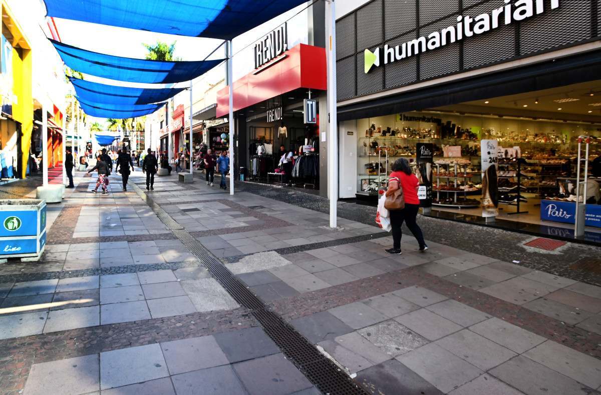 Centro ter&aacute; nova interven&ccedil;&atilde;o na rua 13 de Maio