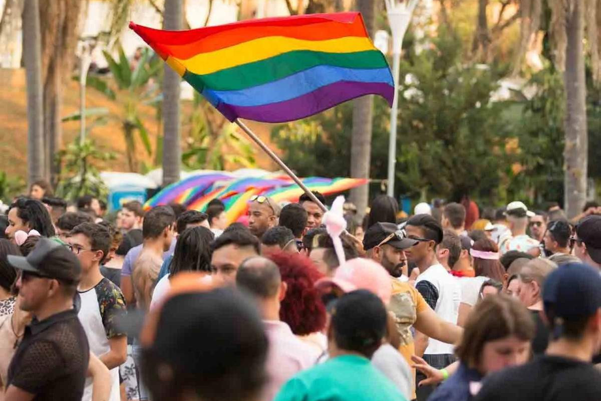 Justi&ccedil;a suspende veto de Vinhedo e libera Parada LGBTQIA