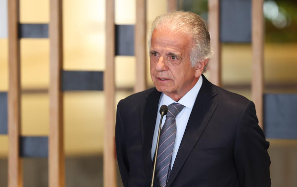 Declara&ccedil;&atilde;o de M&uacute;cio contradiz discurso de soberania