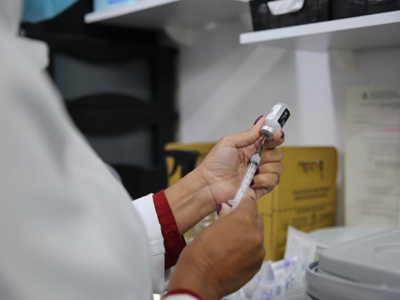 Campanha de vacina&ccedil;&atilde;o tem in&iacute;cio em Duque de Caxias