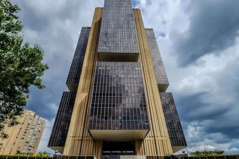 Banco Central reduz taxa de juros para 13,75% em quinto corte consecutivo