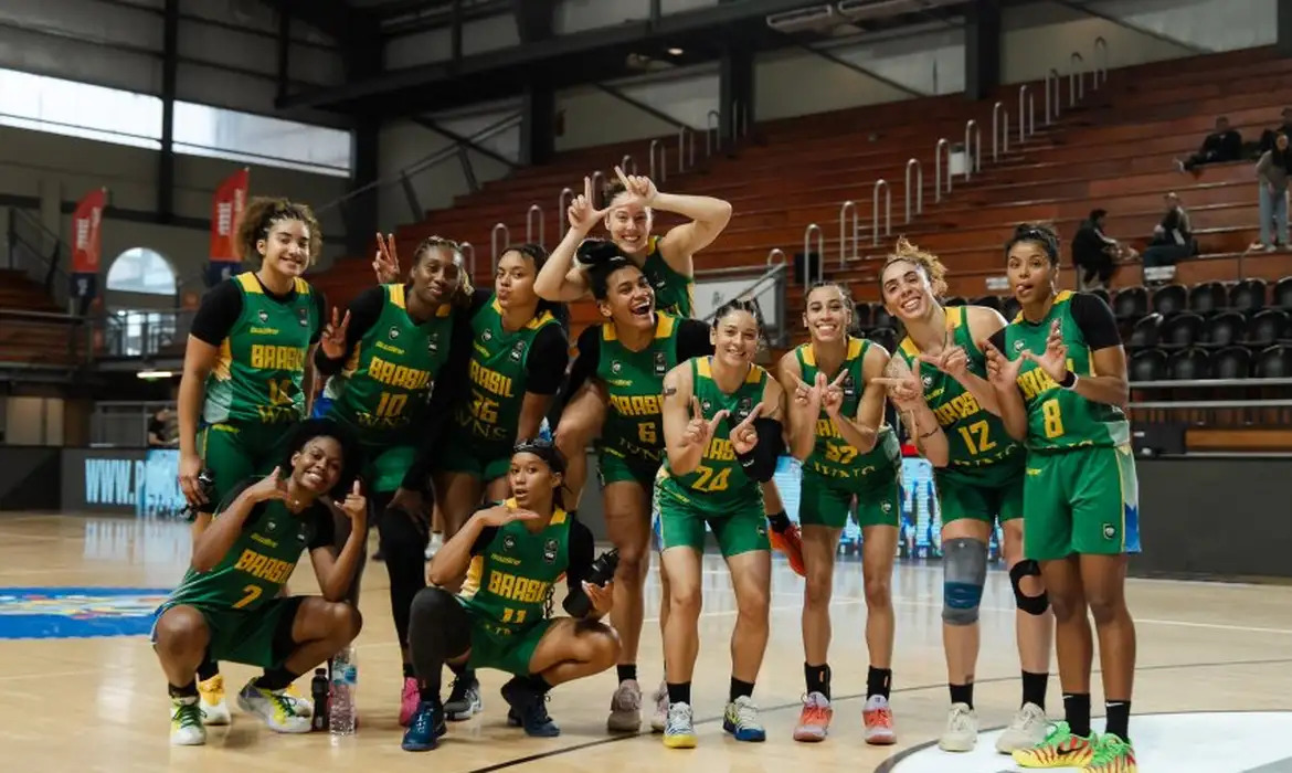 Brasil vence sele&ccedil;&atilde;o chilena na estreia do Sul‑Americano de basquete feminino