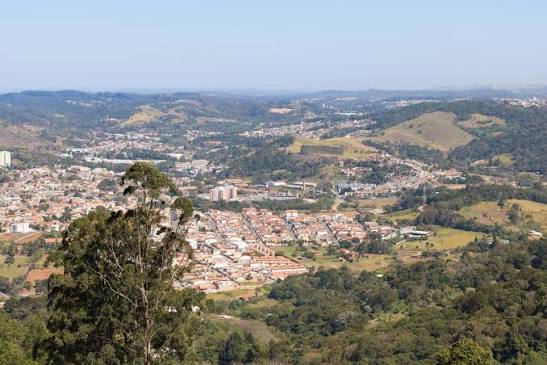 Cobran&ccedil;a de ISSQN reacende debate tribut&aacute;rio em S&atilde;o Roque