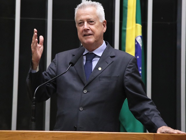 Projeto cria regras para contesta&ccedil;&atilde;o de consignados no INSS