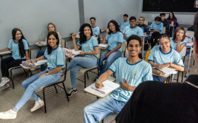 BRASILIANAS | DF &eacute; o &uacute;nico no pa&iacute;s a cair no Ideb do ensino m&eacute;dio em 2025, diz MEC