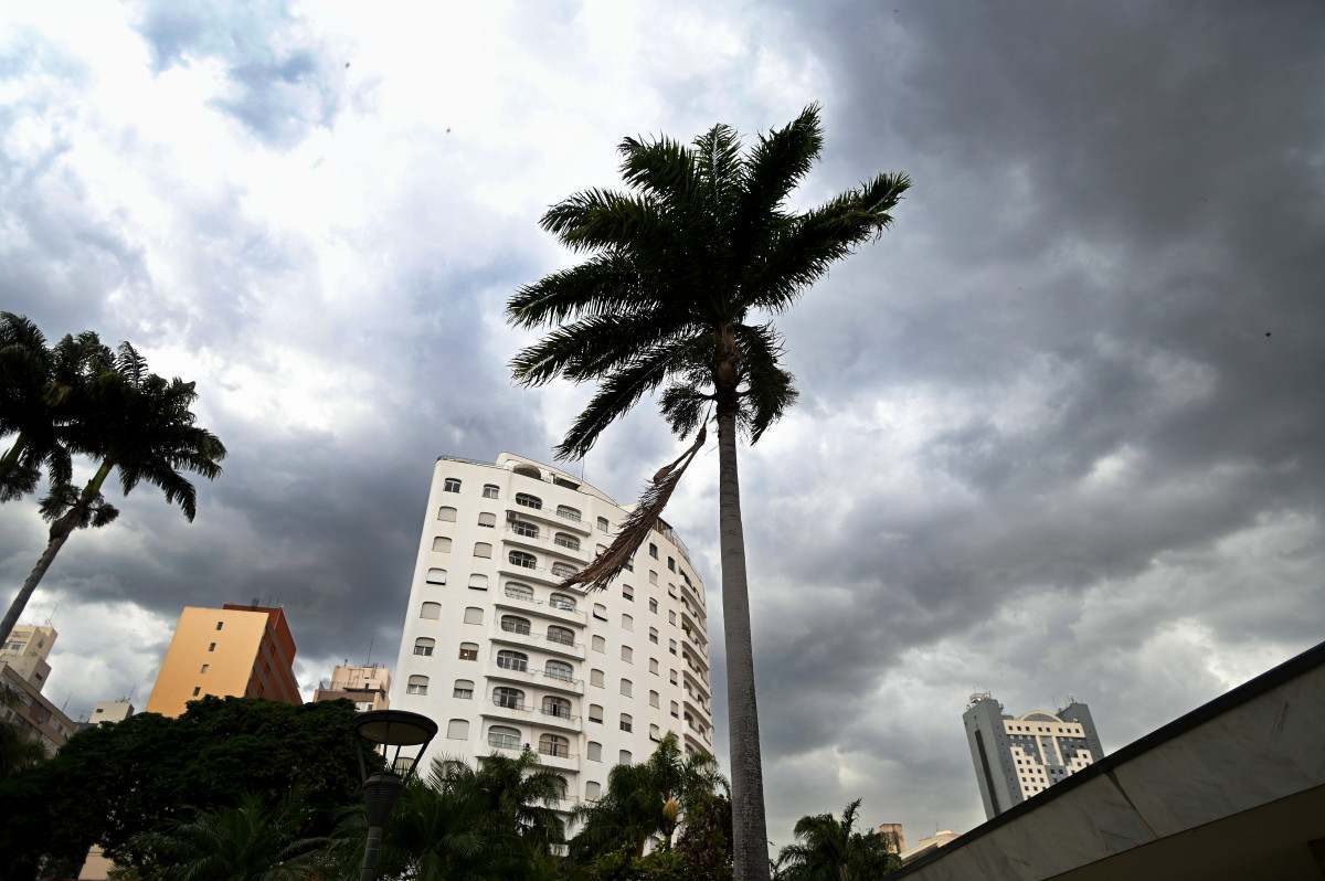Defesa Civil de Campinas refor&ccedil;a alerta para temporais com frente fria