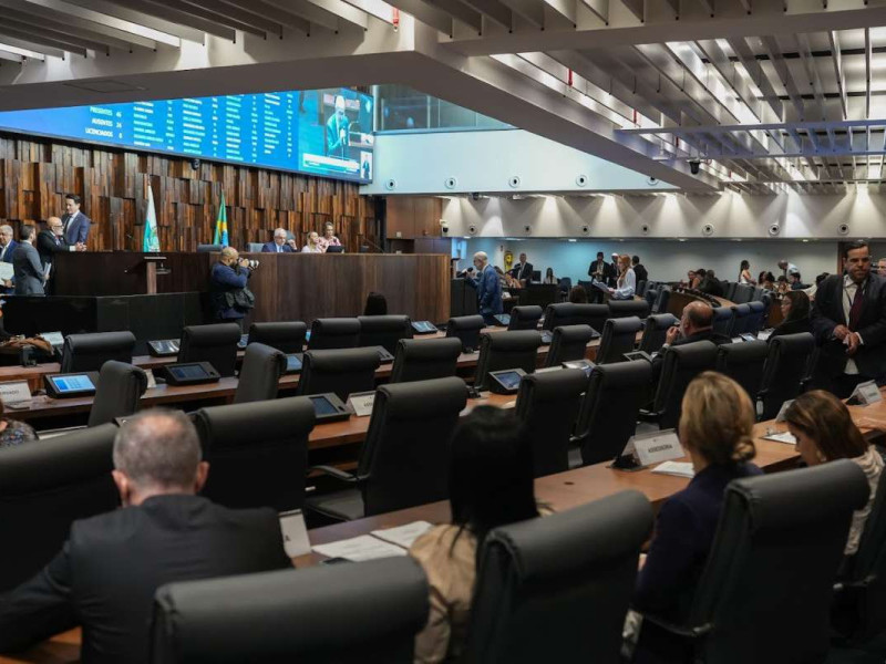 Alerj aprova lei que autoriza hidr&ocirc;metros em im&oacute;veis