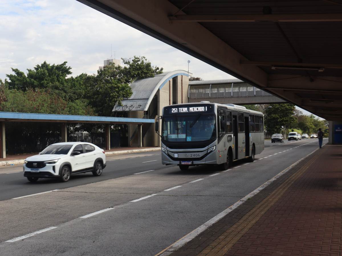 Onze linhas de transporte coletivo ter&atilde;o mudan&ccedil;as nas paradas da Lix da Cunha e na regi&atilde;o central