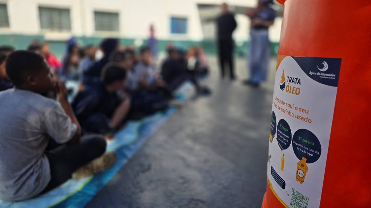 Projeto Trata &Oacute;leo mobiliza escolas de Petr&oacute;polis