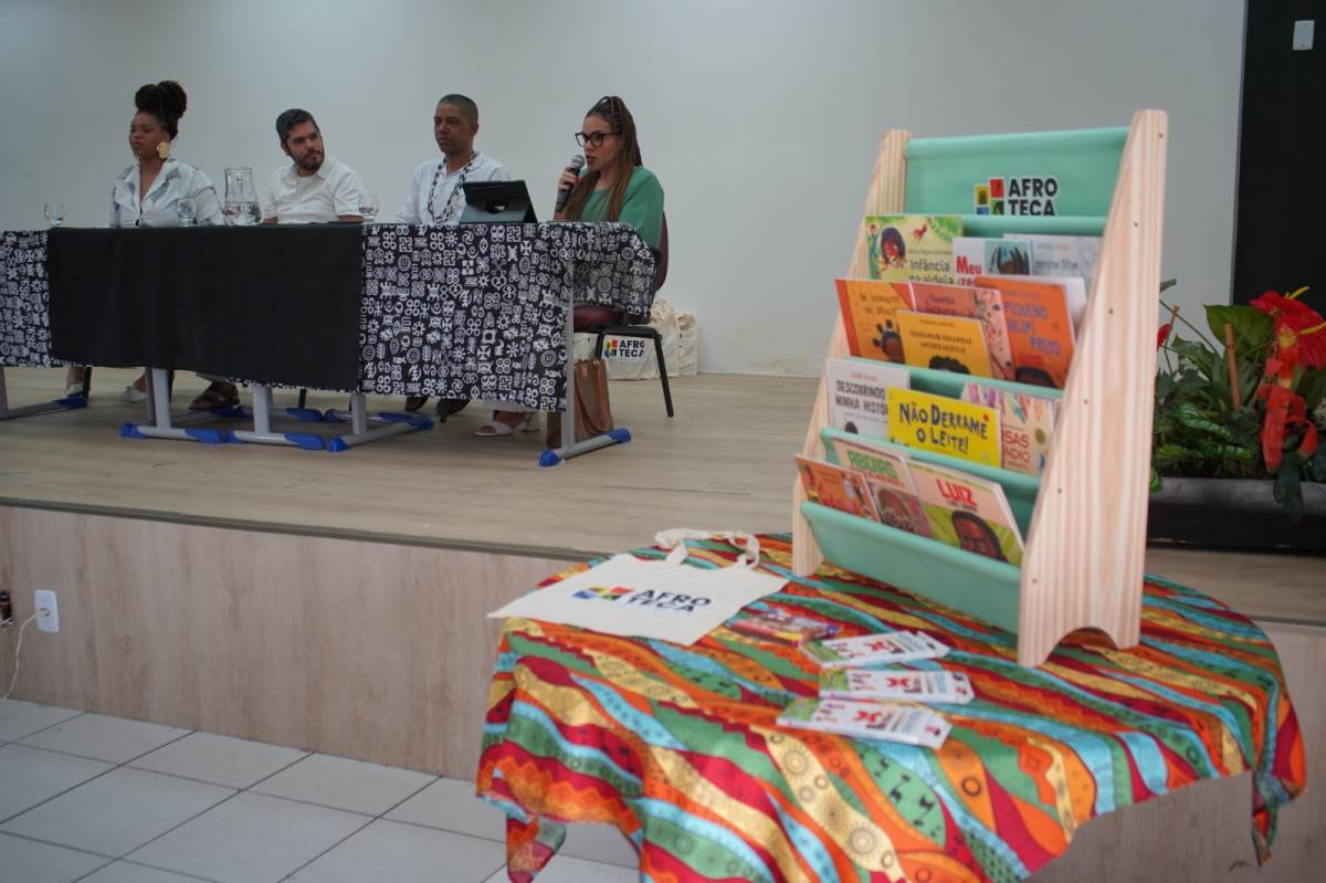 Prefeitura faz forma&ccedil;&atilde;o de combate ao racismo