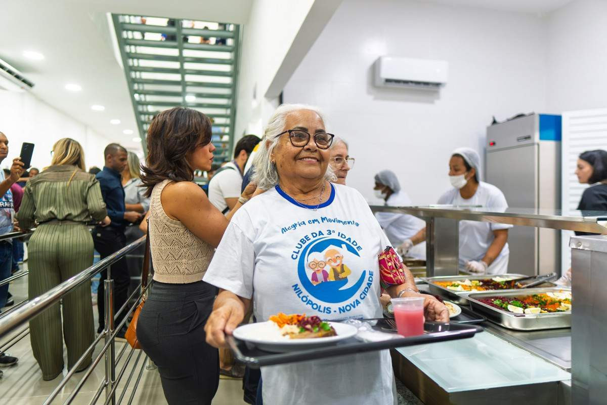 Restaurante do Povo de Nil&oacute;polis faz sucesso com os moradores