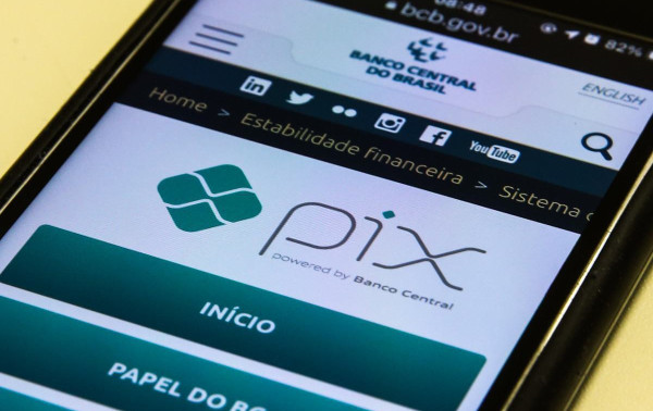 Pix amplia participa&ccedil;&atilde;o nos pagamentos em restaurantes
