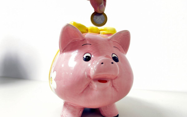 Retiradas da poupan&ccedil;a superam dep&oacute;sitos em R$ 7,15 bi em julho