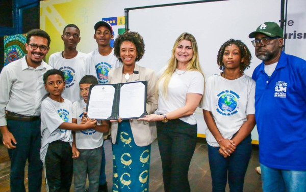 S&atilde;o Jo&atilde;o de Meriti recebe visita da ministra da Igualdade Racial