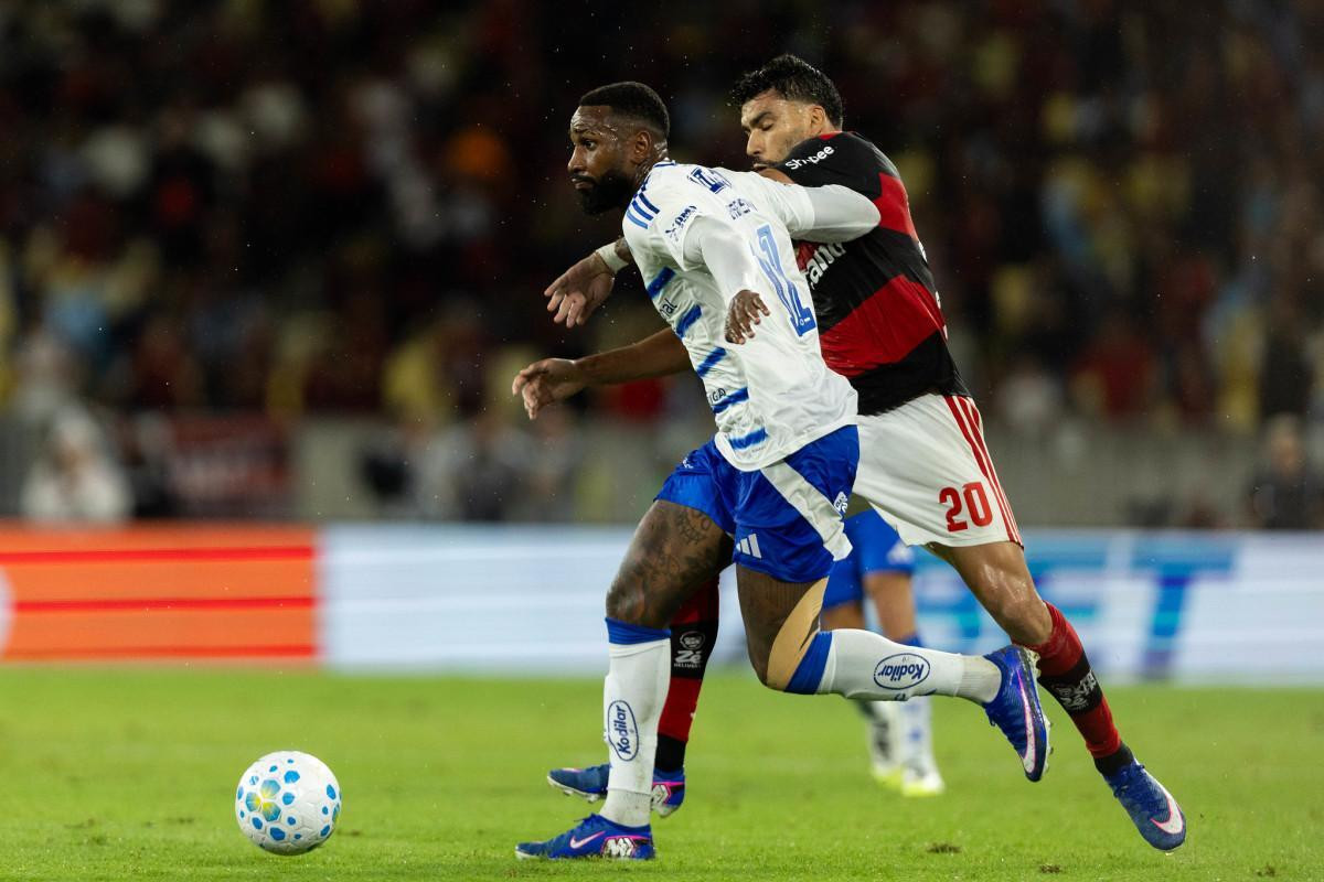 Cruzeiro x Flamengo ser&aacute; monitorado pela comiss&atilde;o de Carlo Ancelotti
