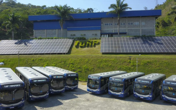 Justi&ccedil;a determina despejo da garagem da TURP em Itaipava