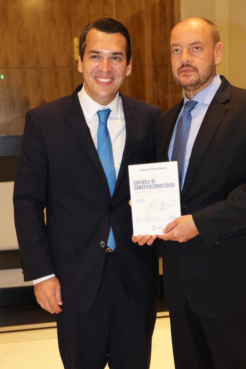 Desembargador Guilherme Pena de Moraes lan&ccedil;a livro sobre Controle de Constitucionalidade