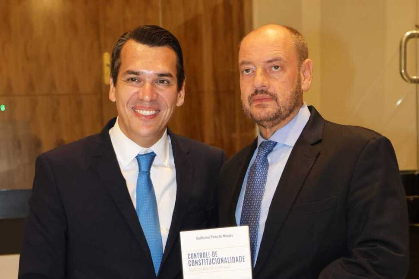 Desembargador Guilherme Pena de Moraes lan&ccedil;a livro sobre Controle de Constitucionalidade