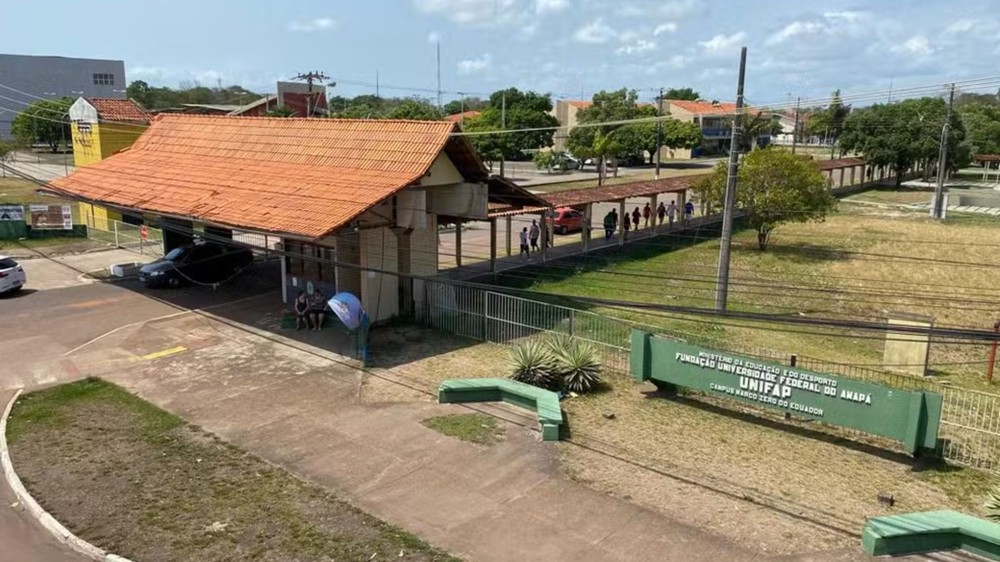 Universidade Federal do Amap&aacute; anula prova de concurso