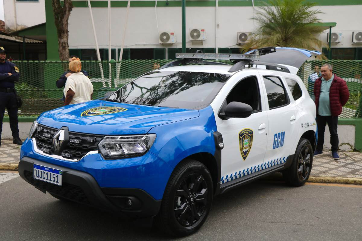 Nova viatura com prote&ccedil;&atilde;o bal&iacute;stica para a Guarda Municipal