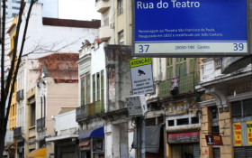 Rio entrega chaves de im&oacute;veis hist&oacute;ricos do Reviver Centro