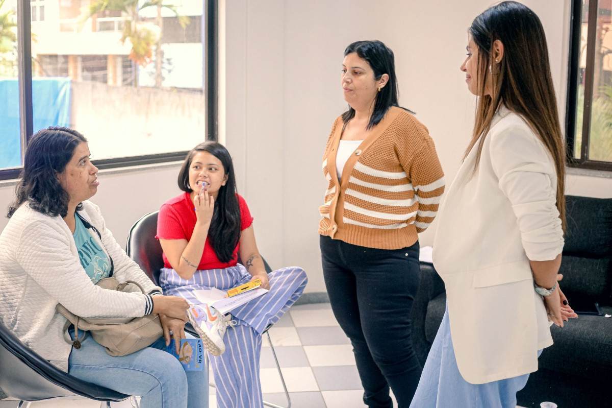 Linha de Aten&ccedil;&atilde;o Oncol&oacute;gica lan&ccedil;a grupo terap&ecirc;utico