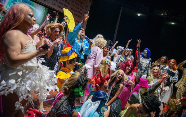 BRASILIANAS | Integra&ccedil;&atilde;o entre Arte Drag e Biodanza ter&aacute; nova forma&ccedil;&atilde;o art&iacute;stica no Guar&aacute;