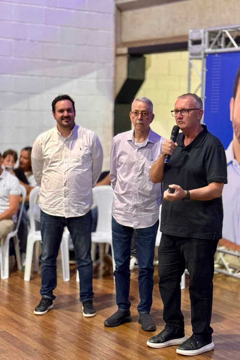 Franco Sardelli re&uacute;ne cerca de 800 pessoas em encontro em Americana
