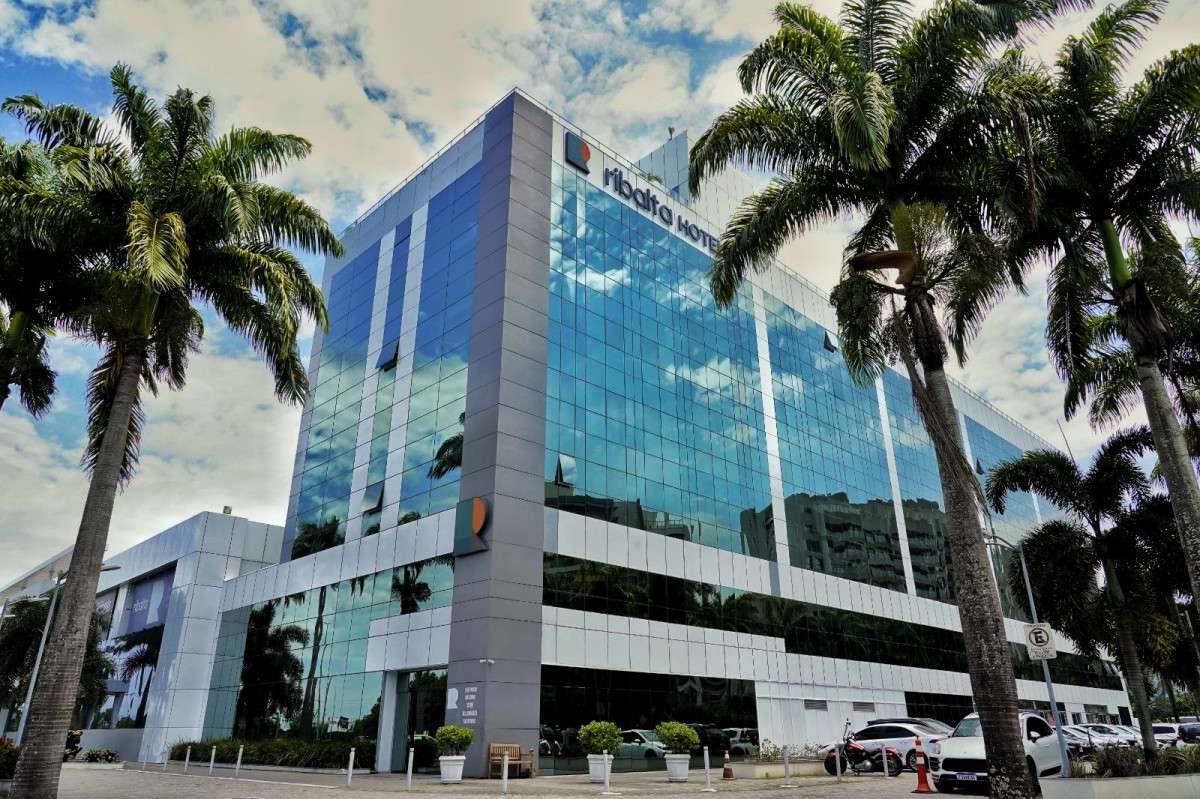 Hotel apoia obra em Associa&ccedil;&atilde;o de Moradores de Santa Luzia, em Vargem Pequena