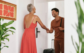 BRASILIANAS | Atividade do Airbnb movimenta R$ 1,6 bi no DF, sustenta empregos e amplia impacto econ&ocirc;mico no turismo