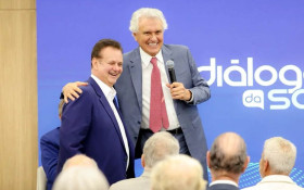 Kassab sinaliza: alvo do PSD ser&aacute; Fl&aacute;vio Bolsonaro
