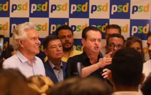 Kassab diz que chance de elei&ccedil;&atilde;o de Fl&aacute;vio Bolsonaro &eacute; "zero"