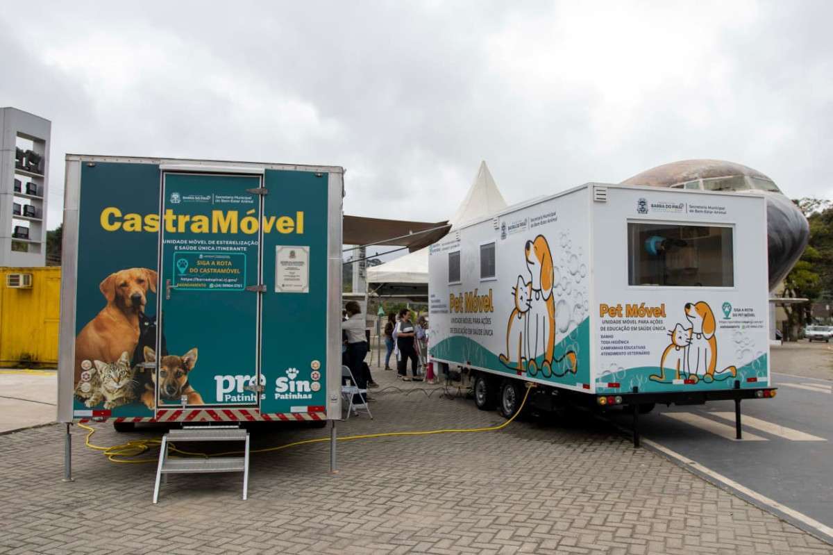 Katia Miki inaugura Pet M&oacute;vel, projeto pioneiro na regi&atilde;o